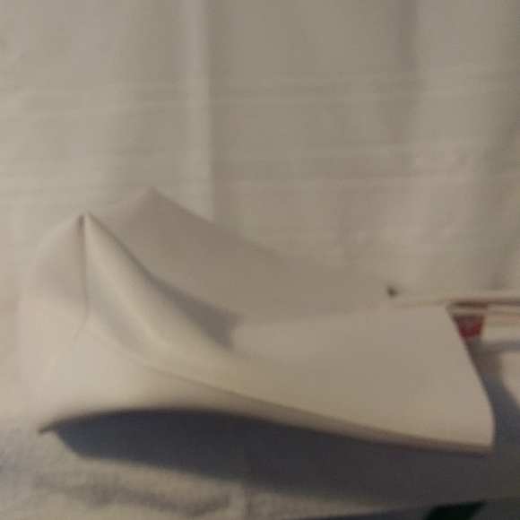 Chic and Sleek White Large Spring Tote Bag - Picture 6 of 10